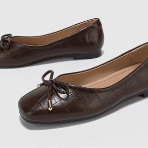 NEW-Women’s Brown Ballet Flats Size 8(39)